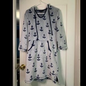 NWT Nautica slip on plush